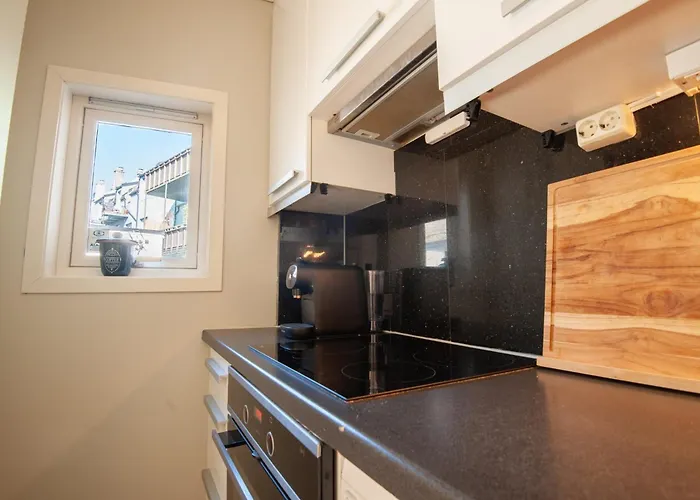 200 Meters To Bryggen In Charming Sandviken